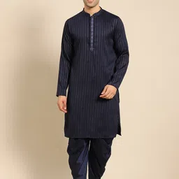 Amodh by Kisah Men Navy Blue & White Striped Thread Work Kurta-image-81