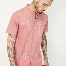 max Men Embroidered Flared Sleeves Thread Work Kurta-picture-3