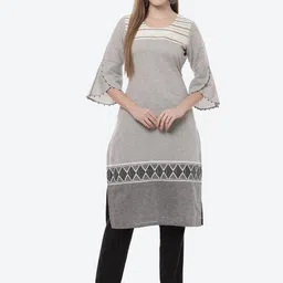 Rangriti Women Grey Striped Flared Sleeves Kurta-41