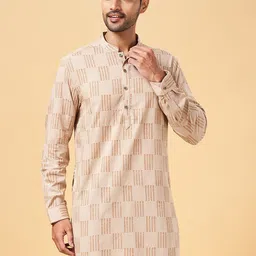 indus route by Pantaloons Printed Mandarin Collar Cotton Kurta-picture-35