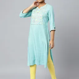 AURELIA Floral Yoke Design Sequinned Kurta-20
