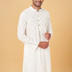 indus route by Pantaloons Ethnic Motifs Printed Mandarin Collar Straight Kurta-42