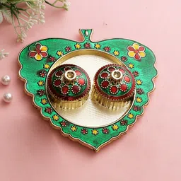 Aapno Rajasthan Green & Gold-Toned Traditional Style Paan Leaf Shape Pooja Thali-13
