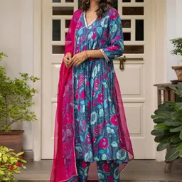 SZN Women Blue Cotton Blend Kurta Sets-picture-15
