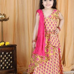 kidcetra Girls Floral Cotton Ready to Wear Lehenga & Blouse With Dupatta & Sing Bag-image-96