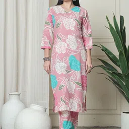 Rajnandini Printed V-Neck Cotton Tunic & Trouser Co-Ords-image-3