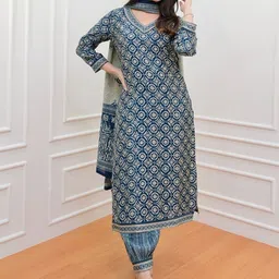 Shedika Floral Embroidered Sequinned V-Neck Straight Kurta With Pyjamas And Dupatta-5