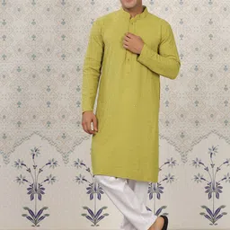 House of Pataudi Mandarin Collar Floral Embroidered Chikankari Straight Kurta-picture-20