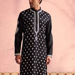 SHRESTHA BY VASTRAMAY Men Black Flared Sleeves Kurta-picture-51