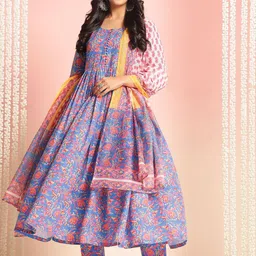 DIVASTRI Women Floral Printed Regular Kurta with Trousers & With Dupatta-image-89