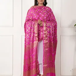 ZOOMBIE Printed Dupatta with Zari-picture-48