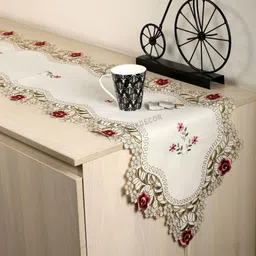 TANLOOMS Cream & Pink Embroidery Cutwork TableRunner-12