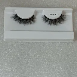 THE WINK STUDIO Reusable Lightweight False Eyelashes image 5
