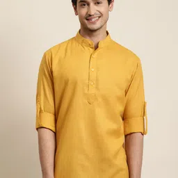 Anug by SOJANYA Men Mustard Yellow Mandarin Collar Short Kurta-image-16