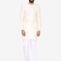 Manyavar Men Off-White Solid Straight Kurta-picture-34