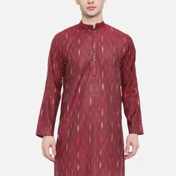 Vastraa Fusion Men Maroon Woven Design Kurta-51