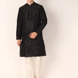 Koshin Geometric Embroidered Mirror Work Kurta-image-10