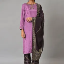 WISHFUL Keyhole Neck Regular Thread Work Kurta With Trousers & Dupatta-image-34