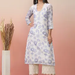 Varanga White Floral Printed Gotta Patti Cotton Straight Kurta-picture-10