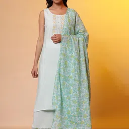 AURELIA Floral Round Neck Sleeveless Thread Work Kurta With Palazzos & Dupatta-picture-57