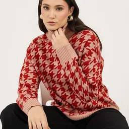 Styli Women Turtle Neck Houndstooth Pattern Sweater-image-37