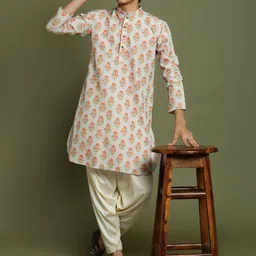 VASTRAMAY Boys Floral Printed Regular Straight Kurta with Patiala-14