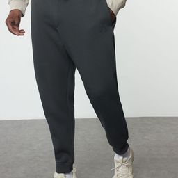 Trendyol Men Antrasit Plus Size Regular Fit Joggers-image-81