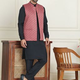 Anouk Black Band Collar Velvet Straight Kurta With Trousers And Jacket-picture-22