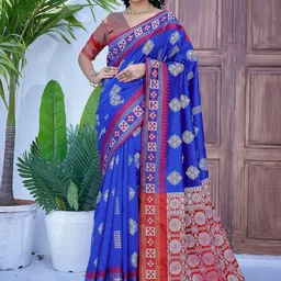 Mitera Woven Design Zari Silk Blend Banarasi Saree-image-25