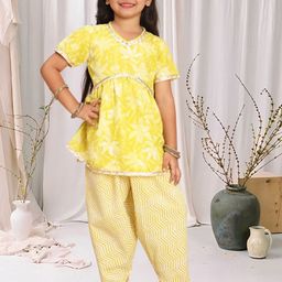 Cutiekins Girls Floral Printed V-Neck Gotta Patti A-Line Kurta With Dhoti Pants-picture-5