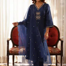URMIR FASHION Blue Viscose Rayon Kurta Sets-picture-27