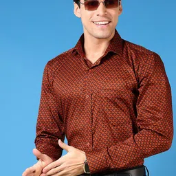 V-Mart Men Slim Fit Spread Collar Geometric Printed Cotton Casual Shirt-image-54