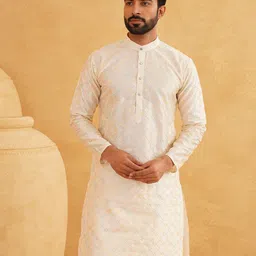 SOJANYA Men Embroidered Kurta-image-36