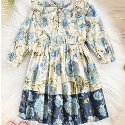 Bella Moda Dress-image-37