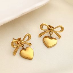 V FASHION JEWELLERY Geometric Studs Earrings-23
