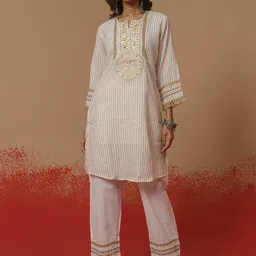 Sangria Embroidered Round Neck Tunic With Trousers Co-Ords-image-58