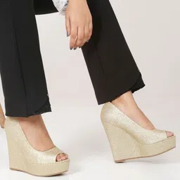 Flat n Heels Wedge Pumps image 3