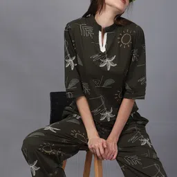 Thansmay Kleider Printed Top With Palazzo Co-Ords-23