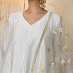 Label Shaurya Sanadhya Anarkali Kurta With Trousers & Dupatta image 2