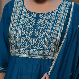 AHIKA Ethnic Motifs Yoke Design Anarkali Kurta & Trousers With Dupatta image 2