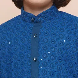 Aj DEZInES Boys Floral Embroidered Regular Sequinned Pure Cotton Kurta With Salwar image 5