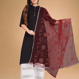 Rani Saahiba Floral Embroidered Dupatta-picture-13