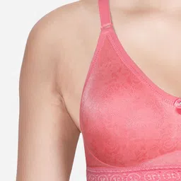 Susie Bra Medium Coverage image 3
