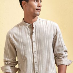 HIGHLANDER Men Dobby Textured Striped Mandarin Collar Roll-Up Sleeve Relaxed Shirt-image-28