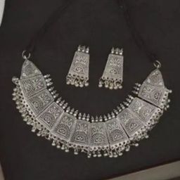Samridhi DC Beaded Oxidised Jewellery Set-image-84