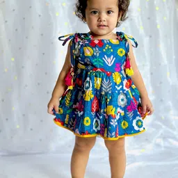 MASU LIVING Girls Floral Printed Pure Cotton Fit & Flare Dress-picture-42