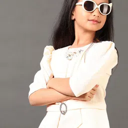 V-Mart Girls Embellished Puff Sleeves Top With Capris-image-20