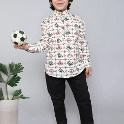 BAATCHEET Boys Ethnic Motifs Printed Regular Pure Cotton Kurta with Trousers-25