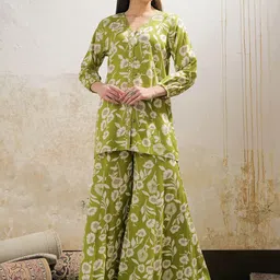 Shae by SASSAFRAS Floral Printed Mirror Work V Neck Shirt & Palazzos-picture-42