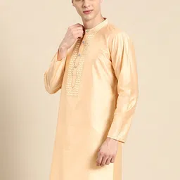 Anouk Cream-Coloured Mandarin Collar Mirror Work Kurta image 5
